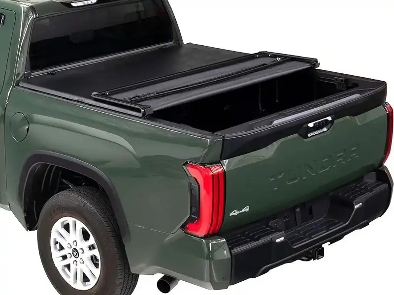 Extang Trifecta 2.0 92945 Retractable Tonneau Cover – For 1999–2006 (2007 Classic) Silverado/Sierra 8-Foot Beds 1